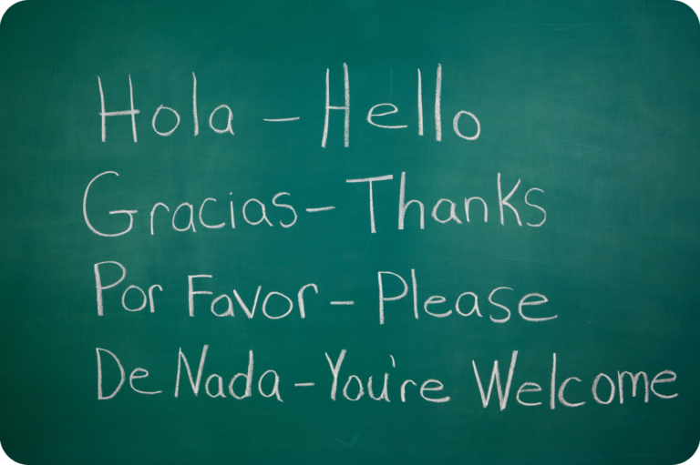 Hola-HelloTranslation